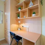 88 - Spacious Townhouse By Shortstays Сasa de vacaciones