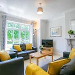 Сasa de vacaciones 88 - Spacious Townhouse By Shortstays