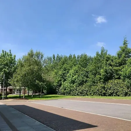 88 - Spacious Townhouse By Shortstays * Голуэй